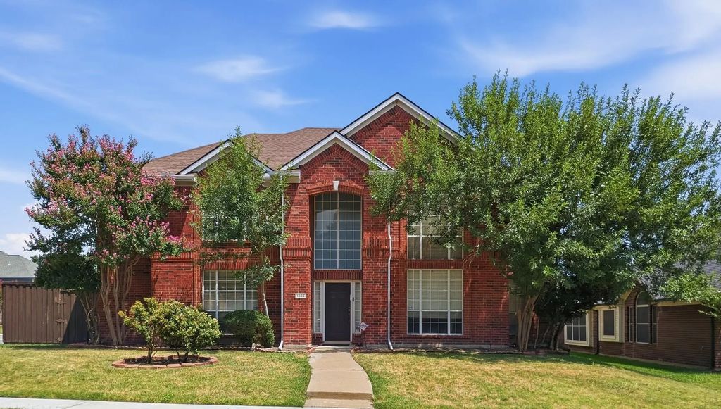 1625 Falmouth Drive, Plano