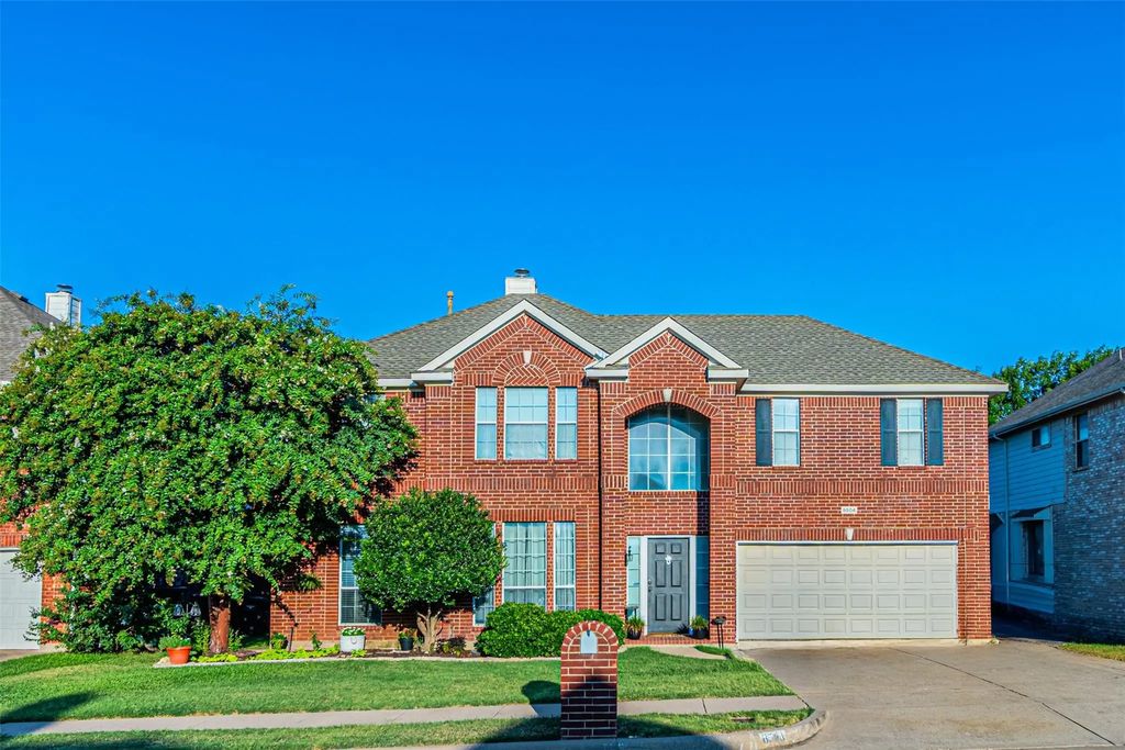 8504 Saffron Drive, Fort Worth