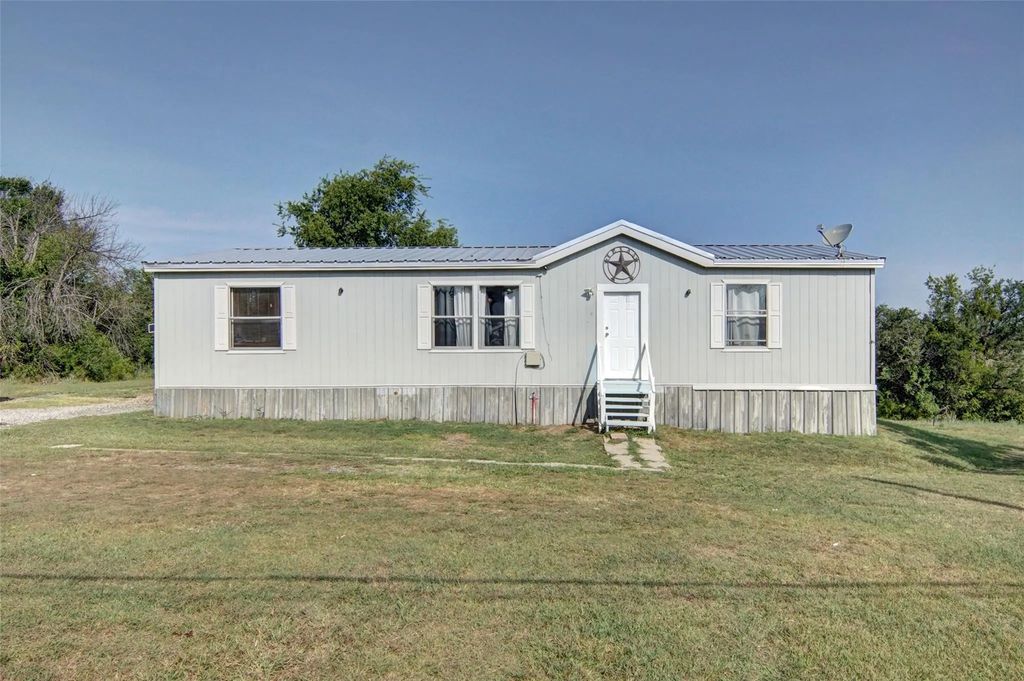 106 Choctaw Ridge, Weatherford