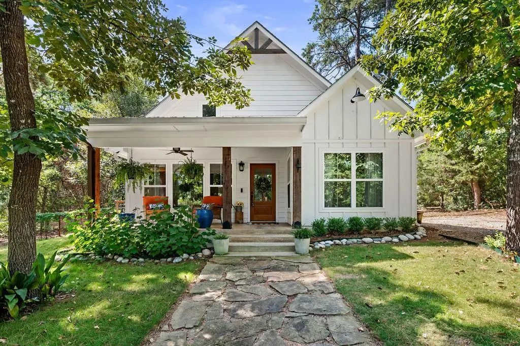 2045 W Holly Trail, Holly Lake Ranch