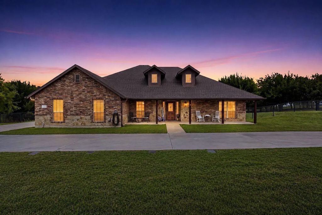230 Newsom Mound Road, Weatherford