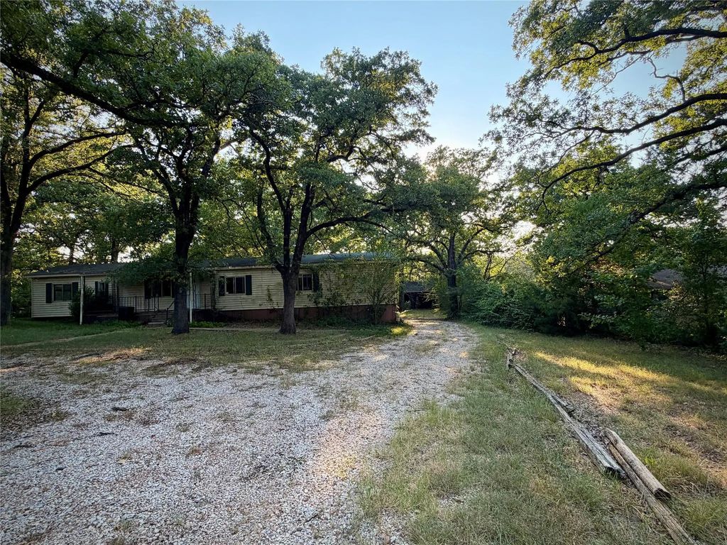 7005 Timber Road, Alvarado