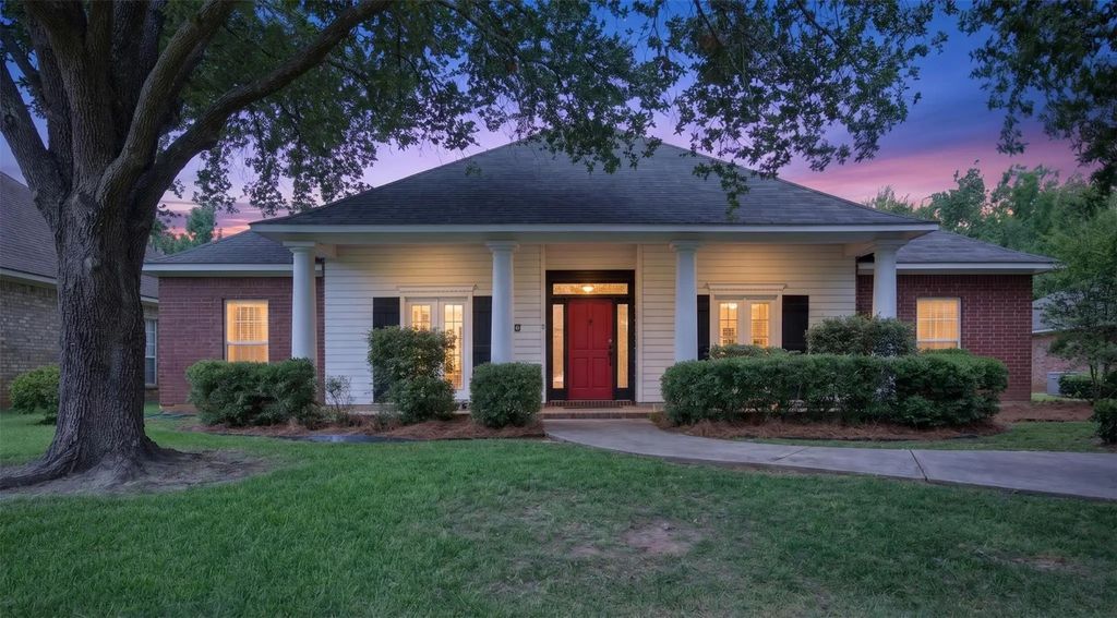 138 Downing Court, Bossier City