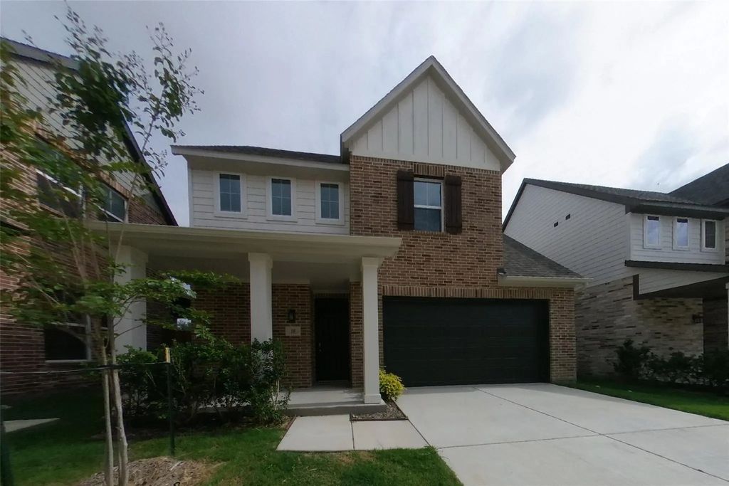 105 Milford Court, Saginaw