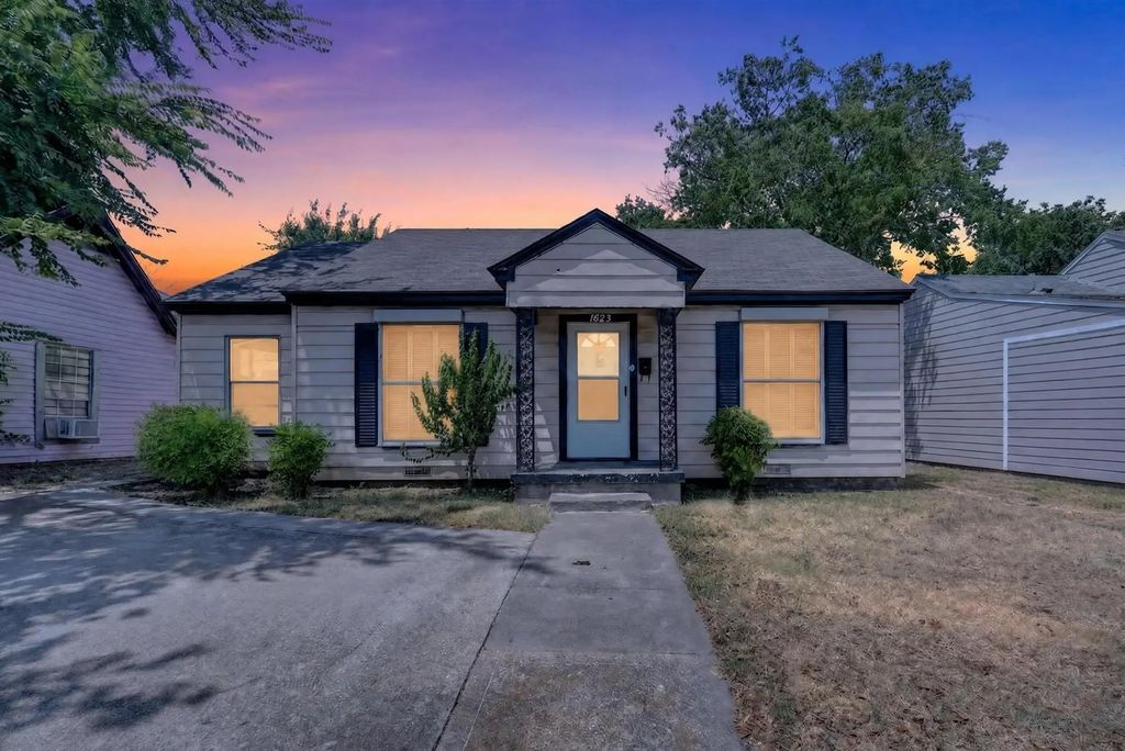 1623 S Marsalis Avenue, Dallas