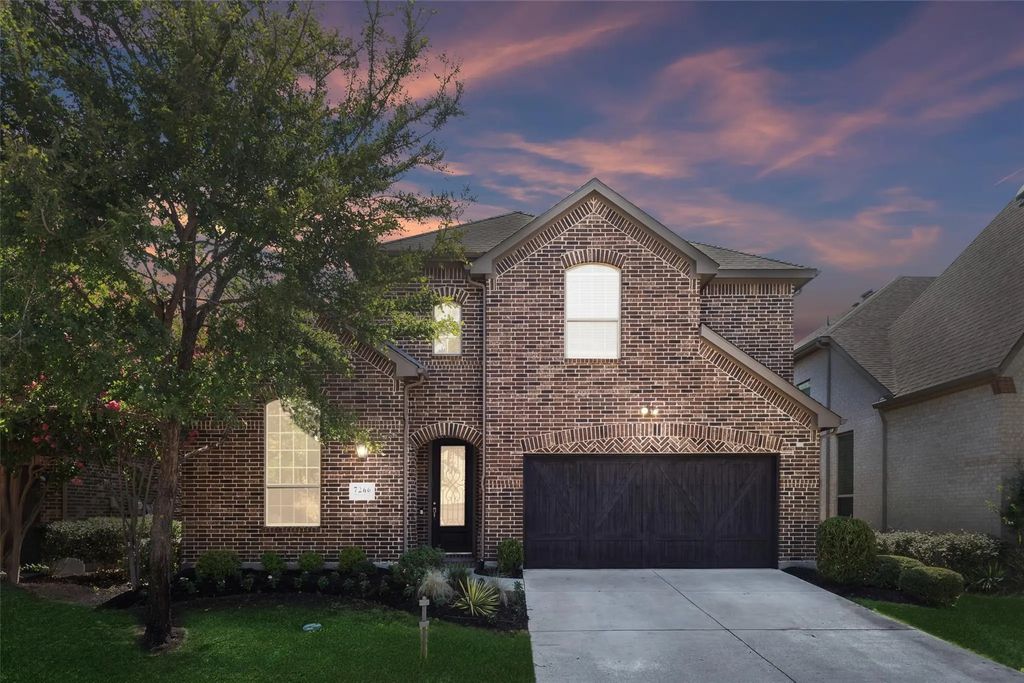 7266 Clementine Drive, Irving