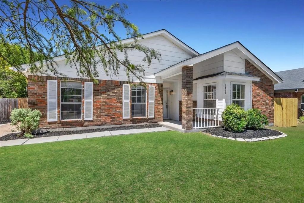 6724 Cherrytree Drive, Arlington