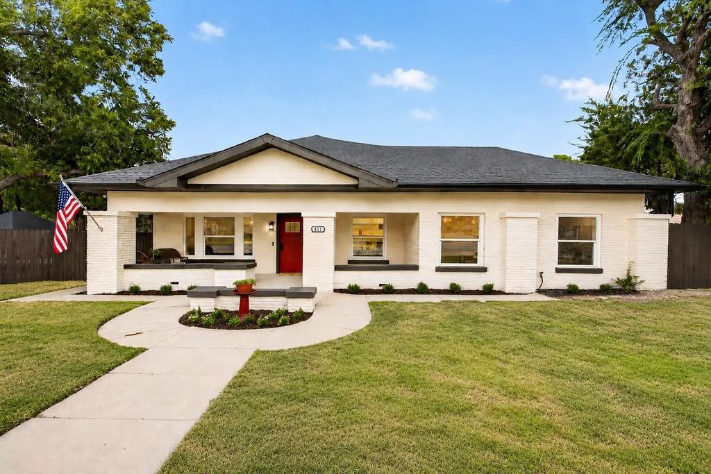 411 S Bowie Drive, Weatherford