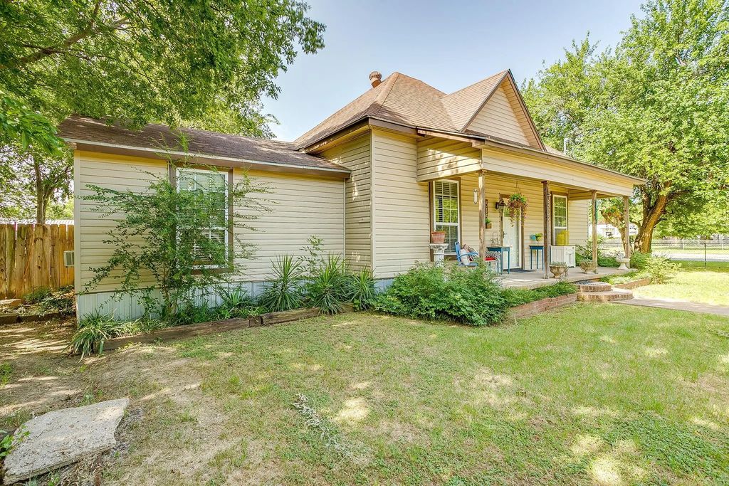 515 Sw 13th Street, Mineral Wells