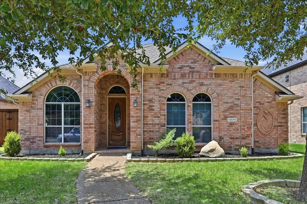 13875 Valley Mills Drive, Frisco