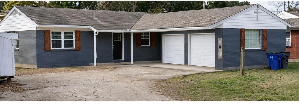138 Laurel Lane, Lancaster