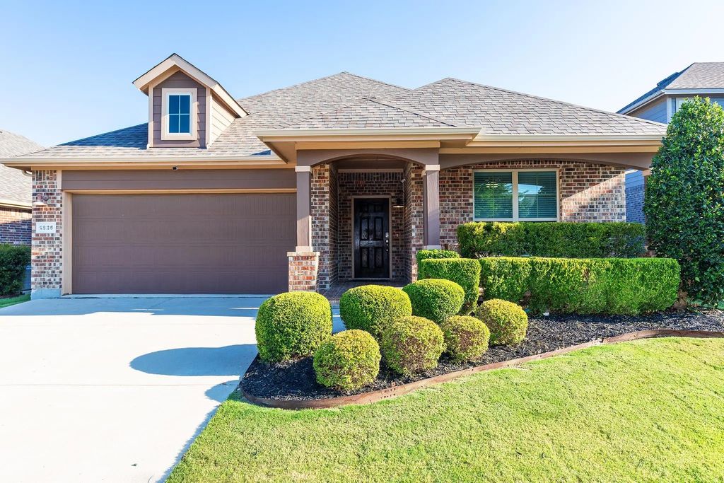 1825 Quail Lane, Argyle