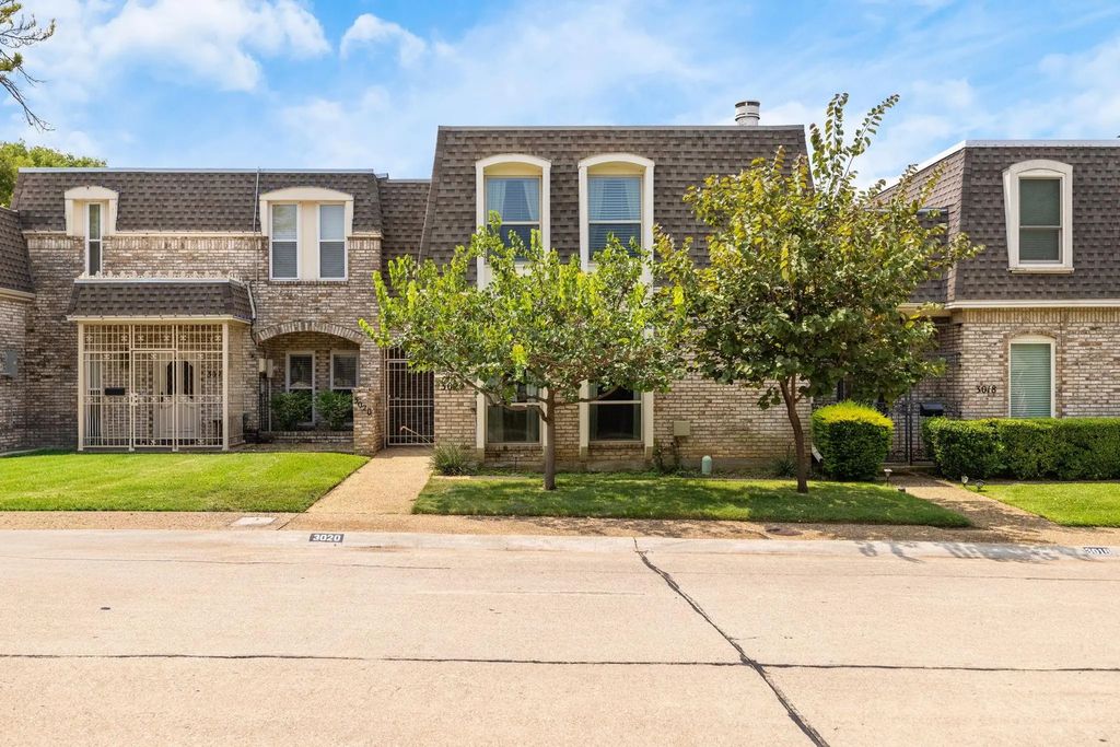 3020 Stonehenge Lane, Carrollton