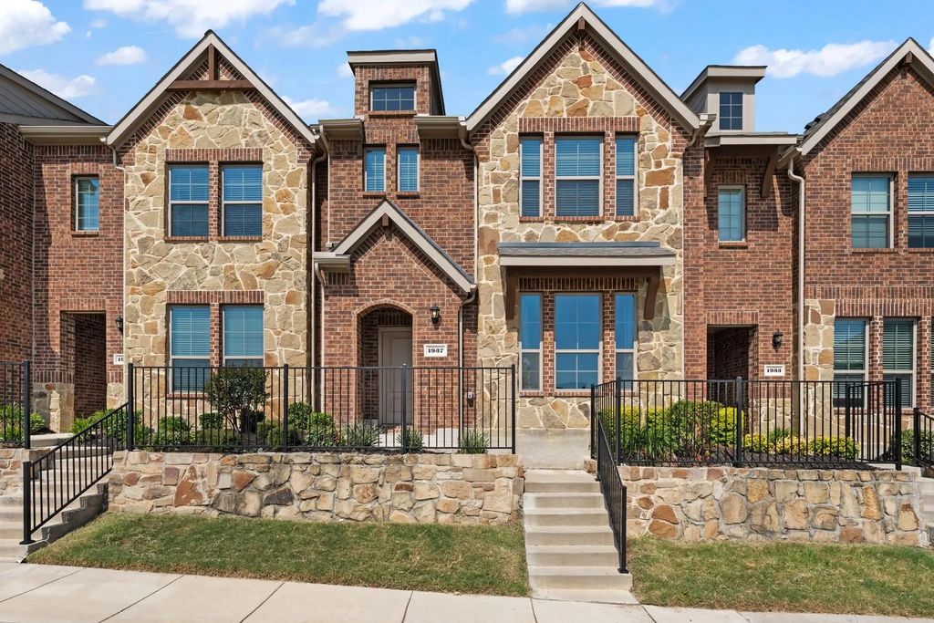 1937 Buffalo Hill Drive, Mesquite
