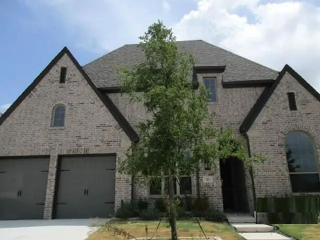 4004 Horsemint Road, Aubrey