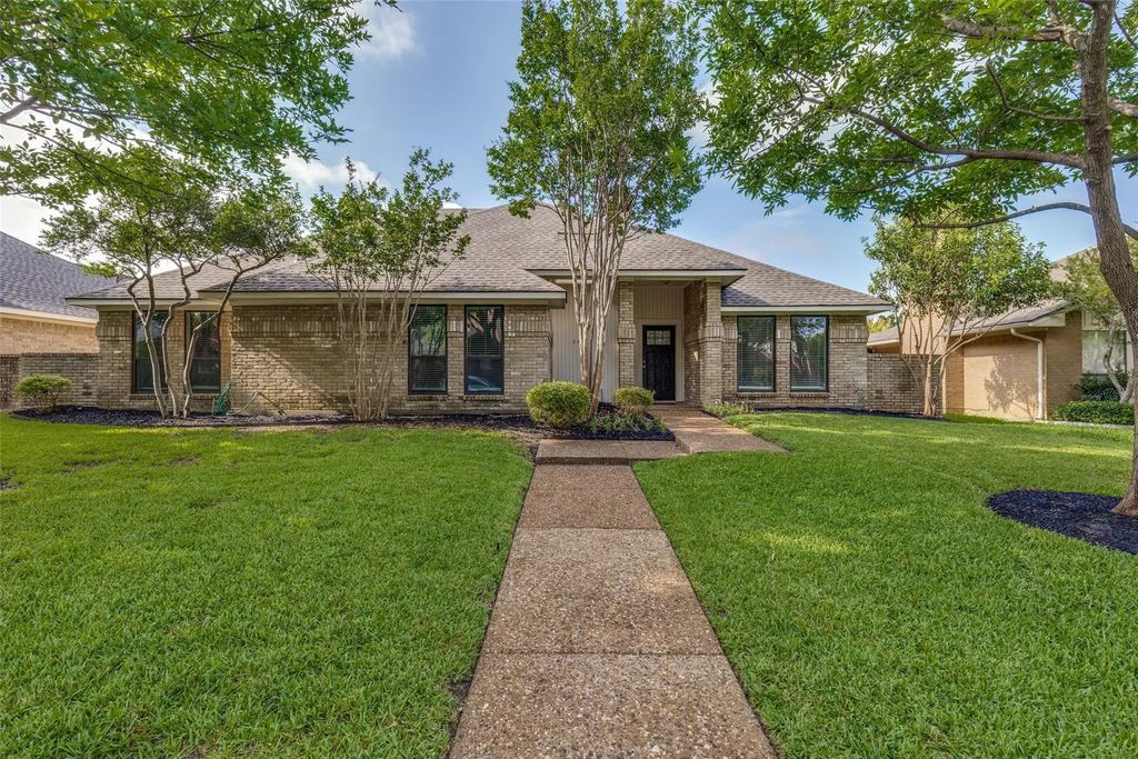 6432 Wrenwood Drive, Dallas