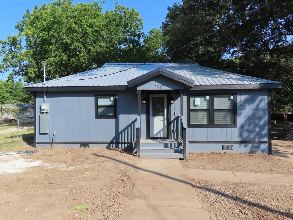 2317 Cool Mist Lane, Dallas