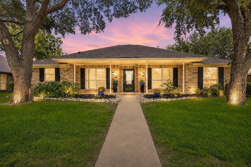 1100 Yorkshire Drive, Carrollton