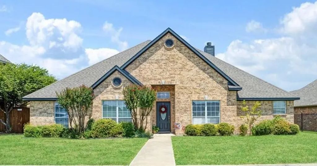 1609 Pecan Grove Road E, Sherman