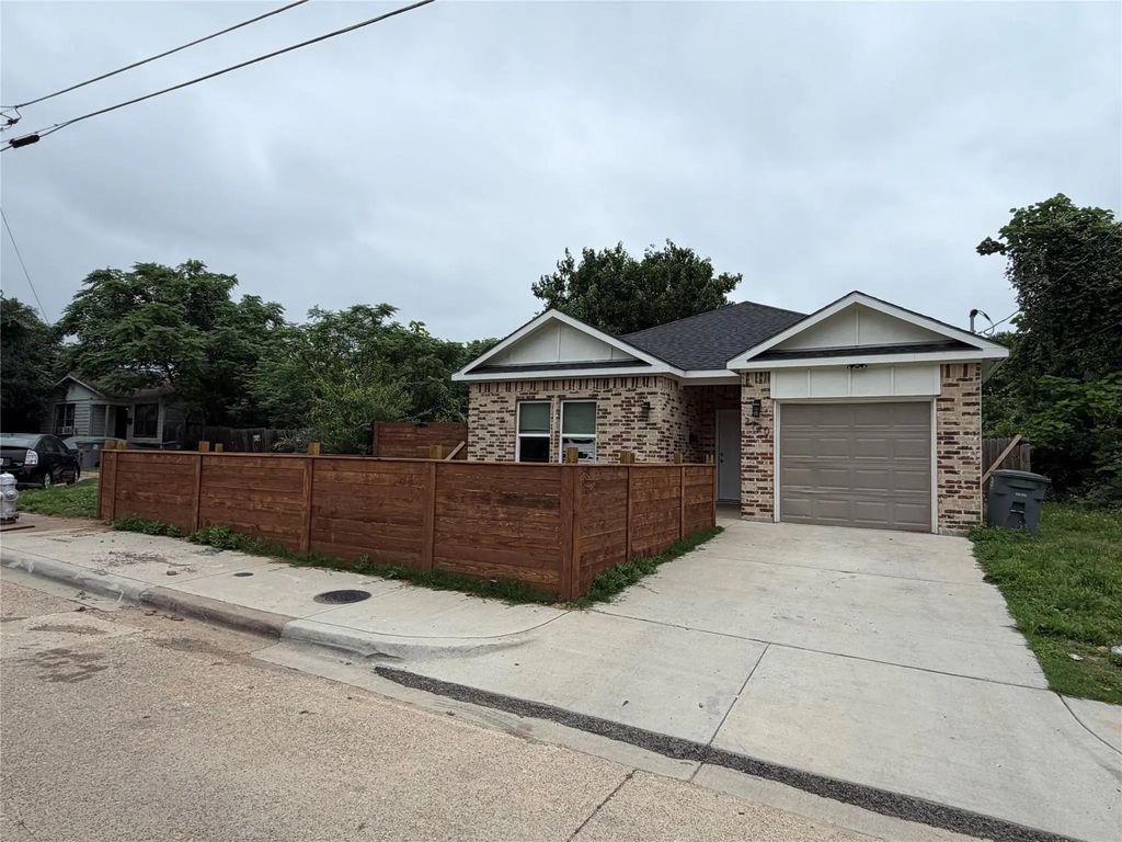 2720 Morning Avenue, Dallas