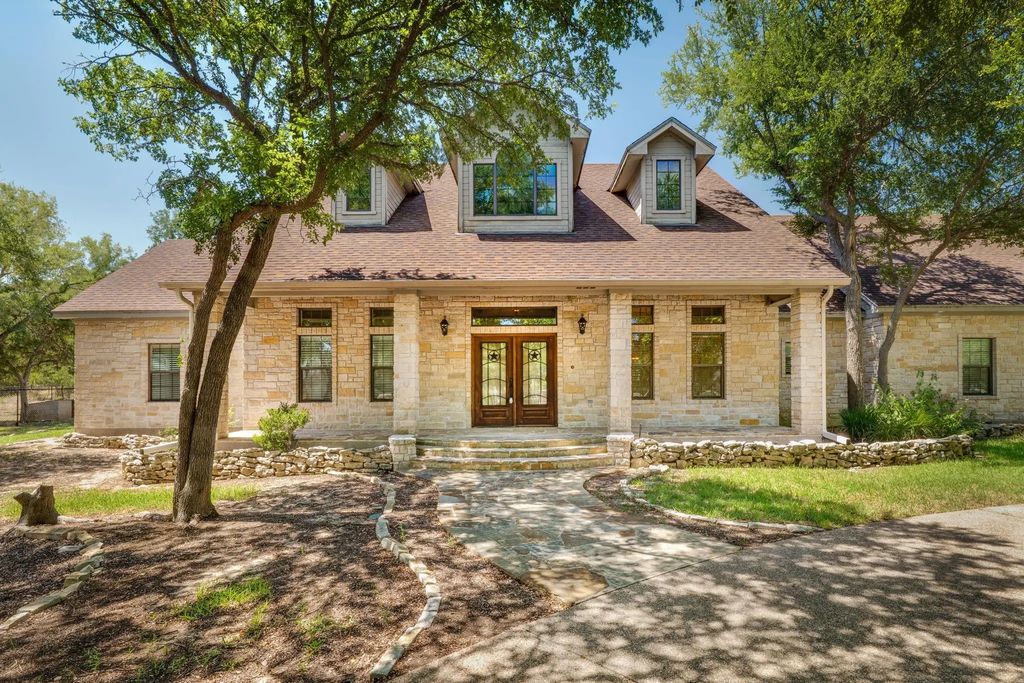 735 Winding Trail, Crawford