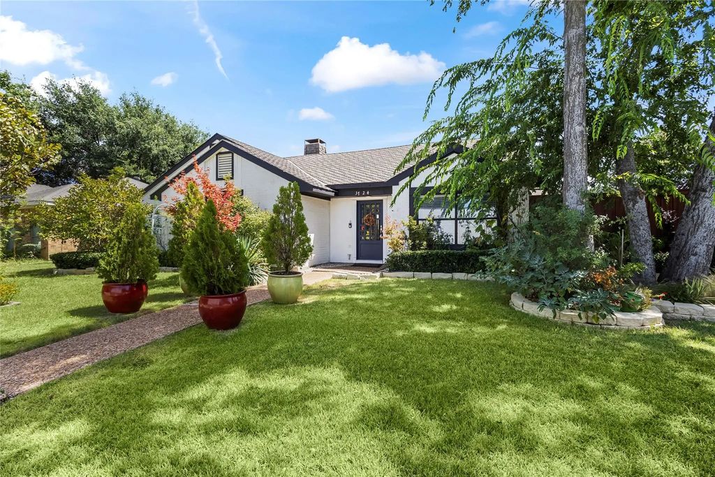 3724 Solarium Place, Plano