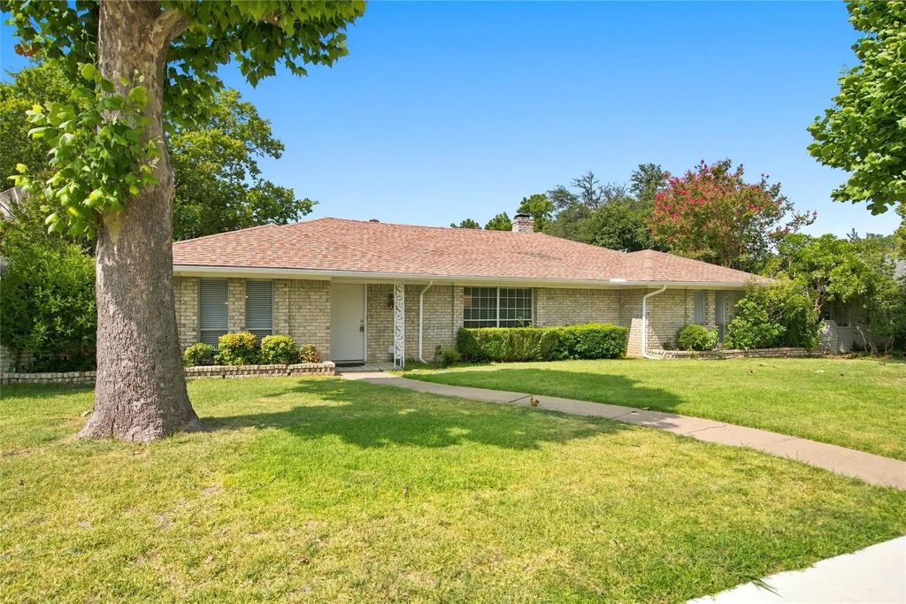 2017 Westridge Drive, Plano