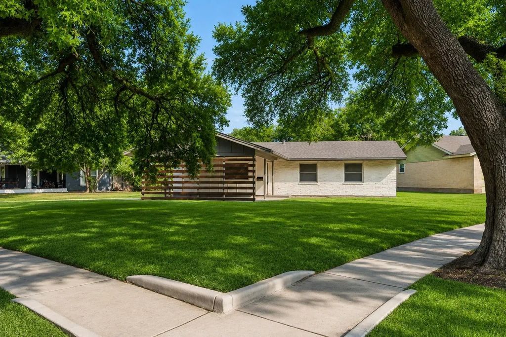 2251 Hartline Drive, Dallas