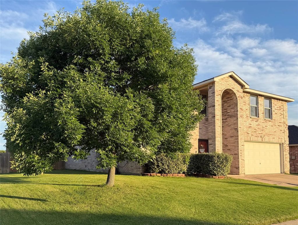 3214 Friesian Court, Denton