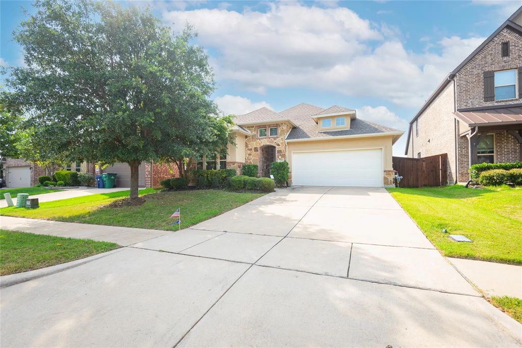 709 Llano Falls Drive, McKinney