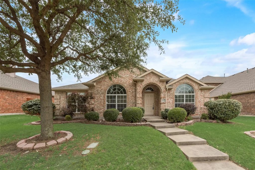 1077 Hampton Bay Drive, Rockwall