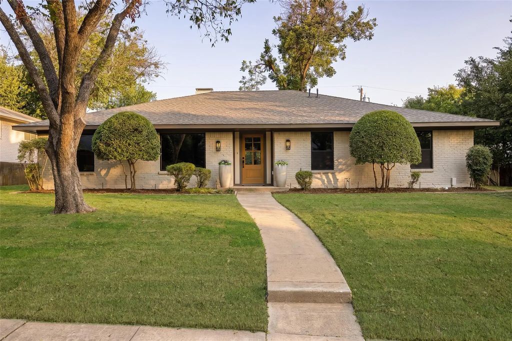 304 Ridgewood Drive, Richardson