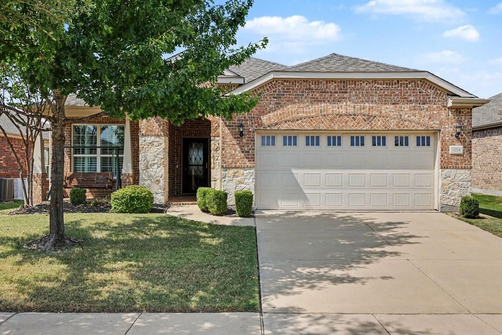 3214 Castaway Lane, Frisco
