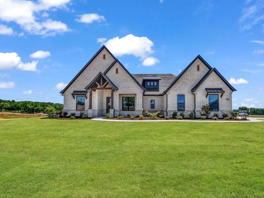 115 Guynell Ridge, Decatur