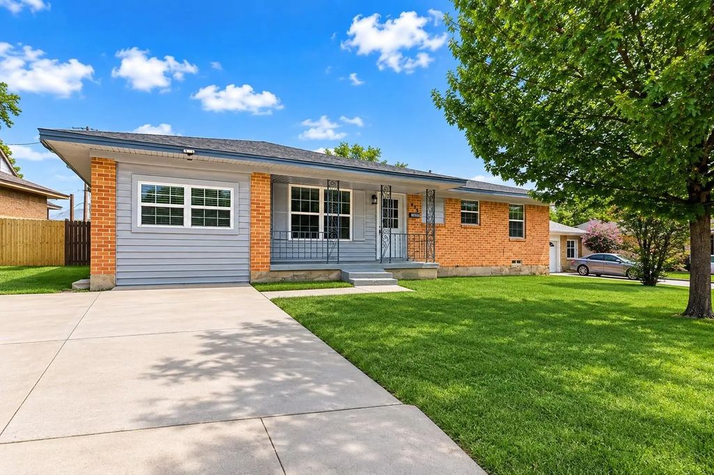 435 Allen Avenue, Duncanville