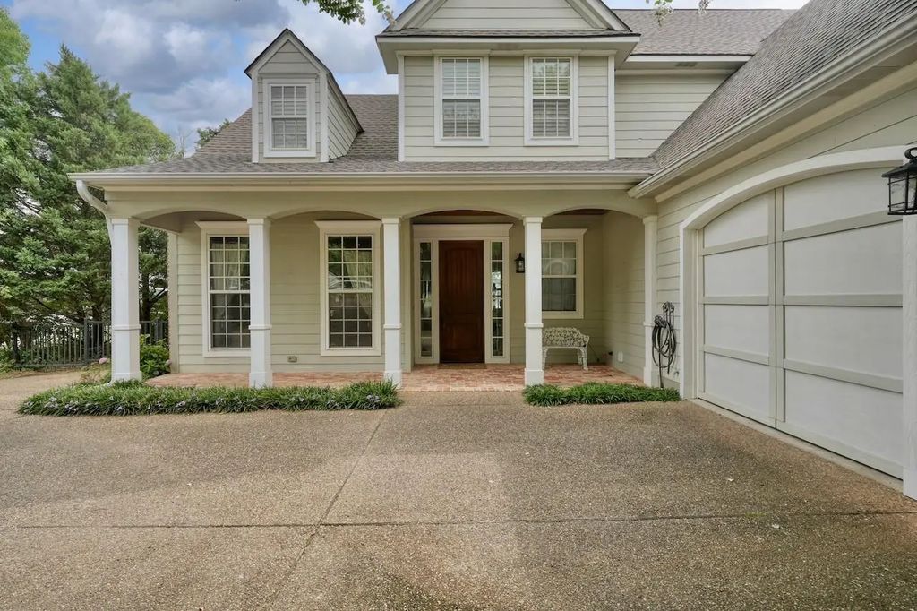 1257 Hideaway Lane W, Hideaway