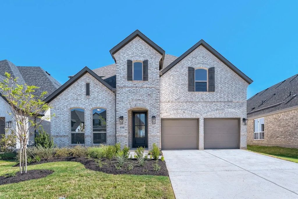 4308 Double Diamond Drive, Celina