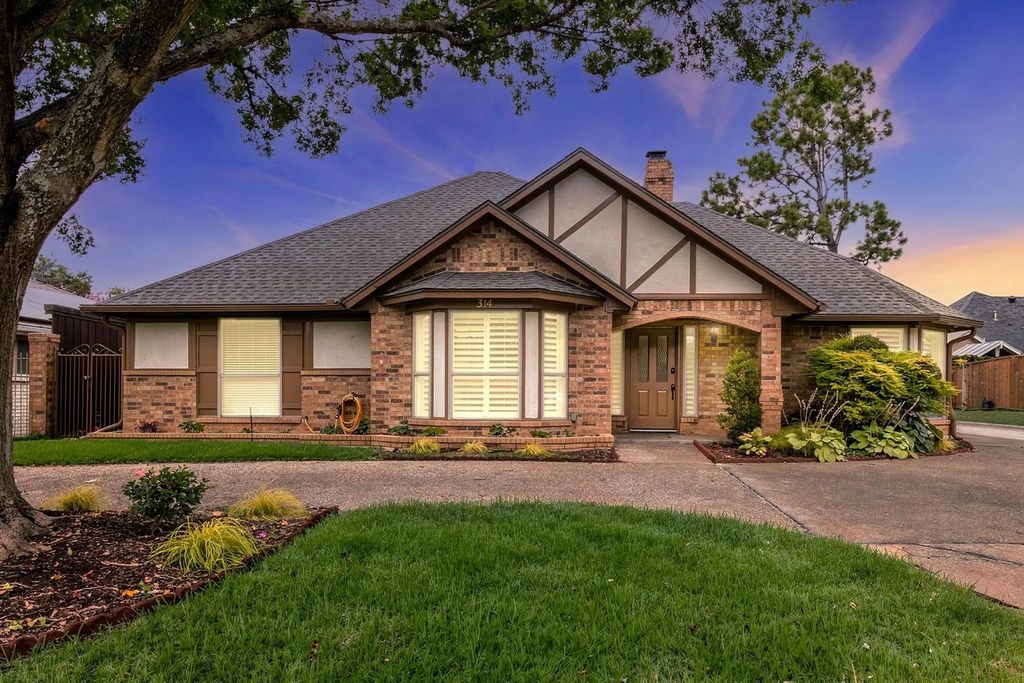 314 Drexel Drive, Grapevine