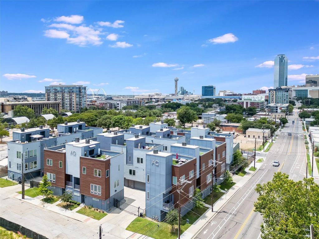 1515 S Akard Street 402, Dallas