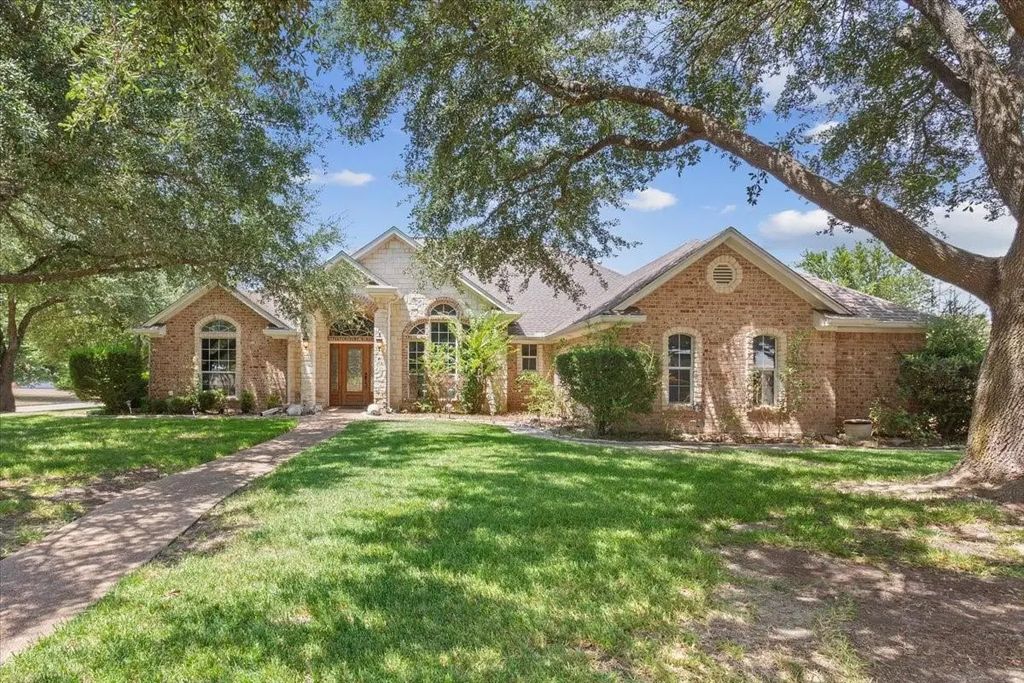 800 Granite Lane, Lorena