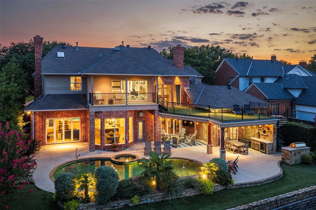 2808 Amesbury Drive, Plano