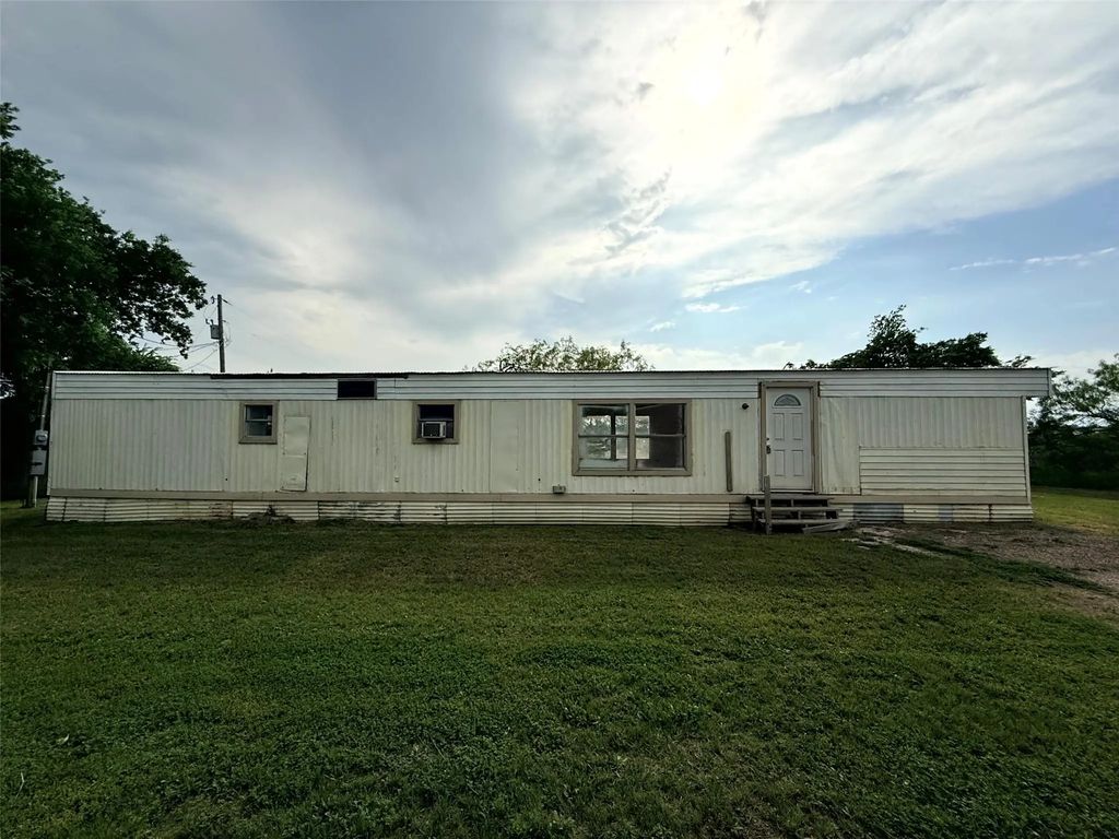4361 Miller Road, Midlothian