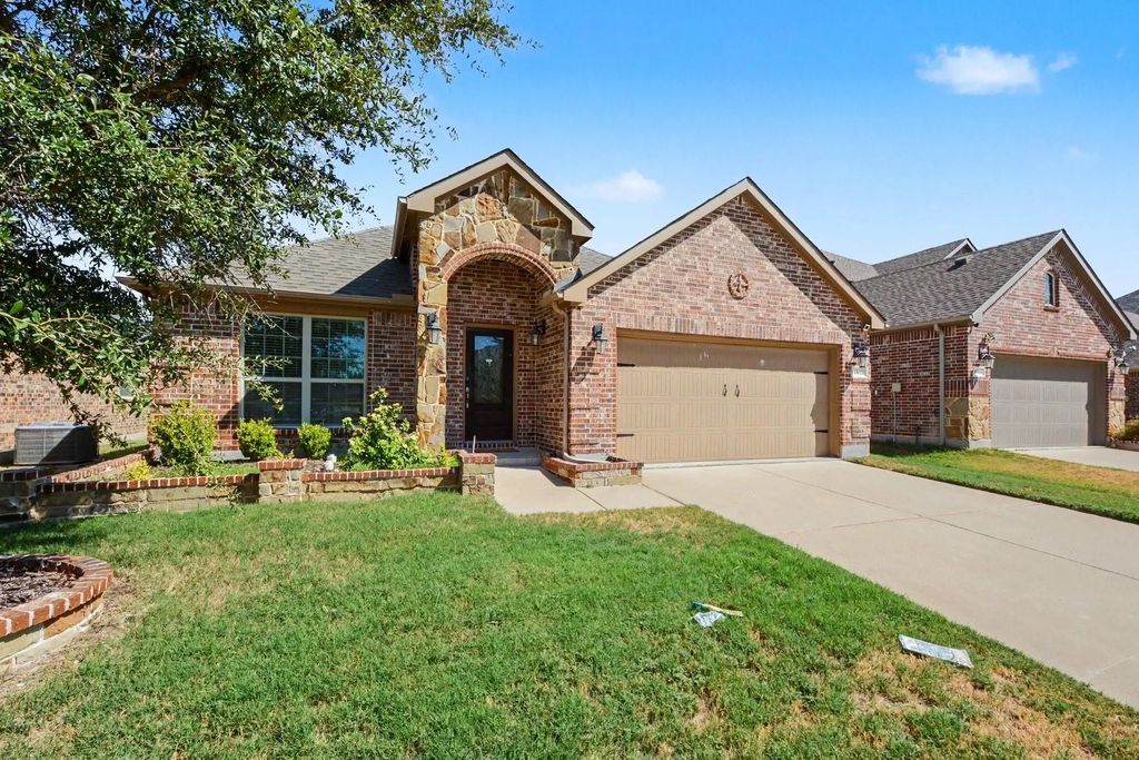 10020 Levelland Place, McKinney