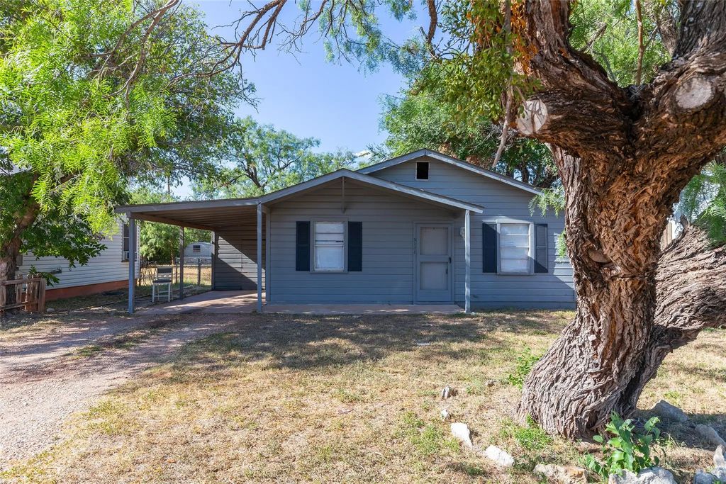 3126 S 4th Street, Abilene