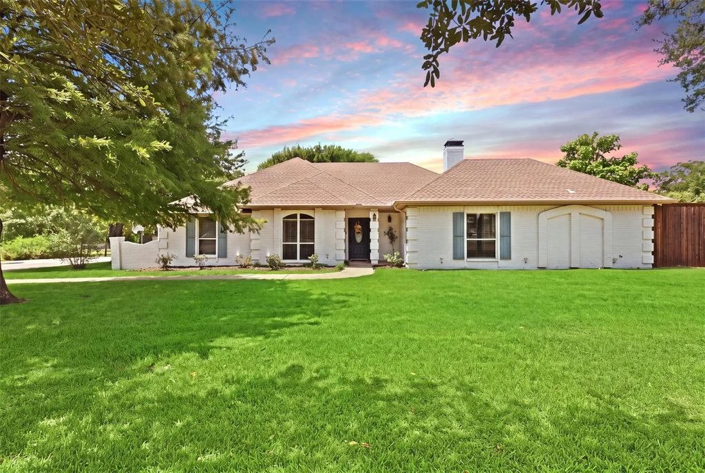 10722 Woodbridge Drive, Forney