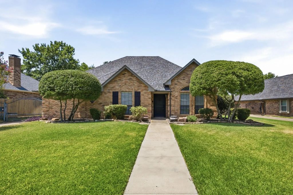 11 Edgemere Drive, Trophy Club