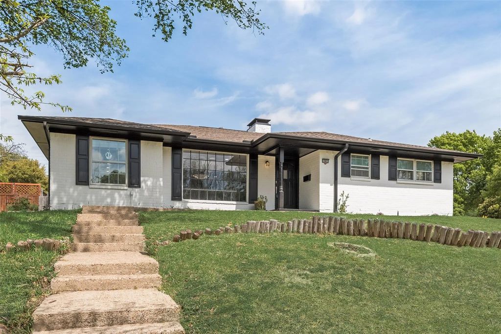 10823 Meadowcliff Lane, Dallas