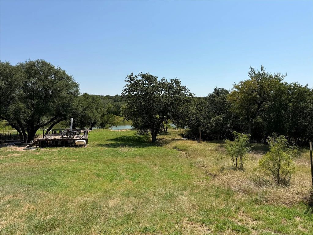 221 County Road 600, Brownwood