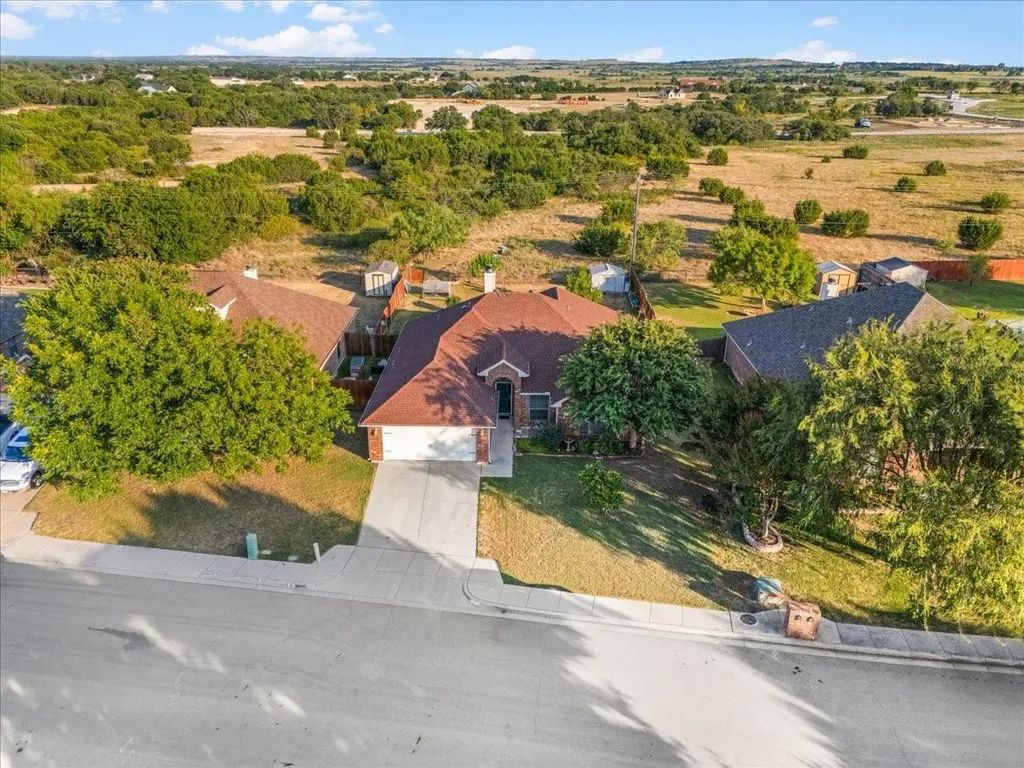 380 Lockwood Lane, Weatherford