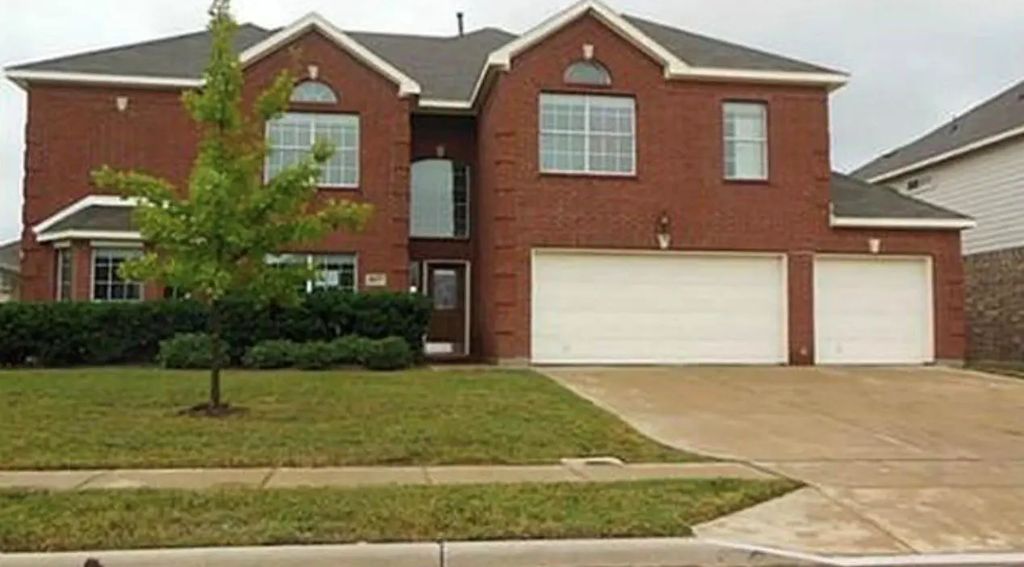 4637 Poplar Ridge Drive, Fort Worth